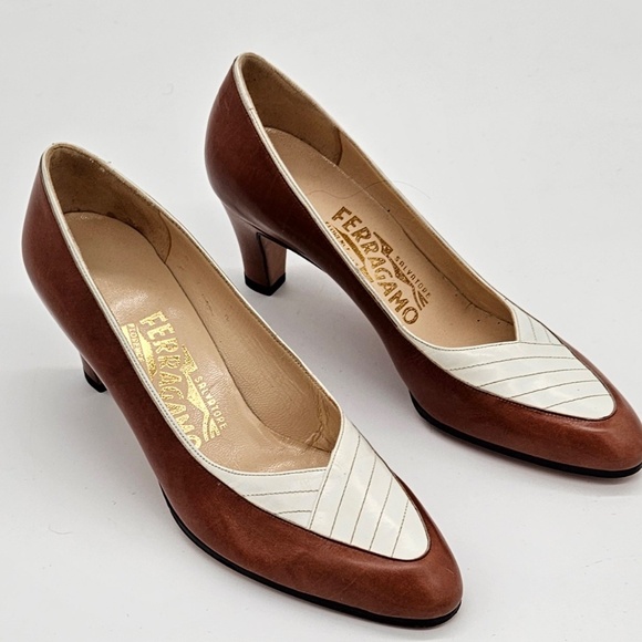 Vintage Salvatore Ferragamo Brown/Ivory Pumps Heels - Picture 3 of 6